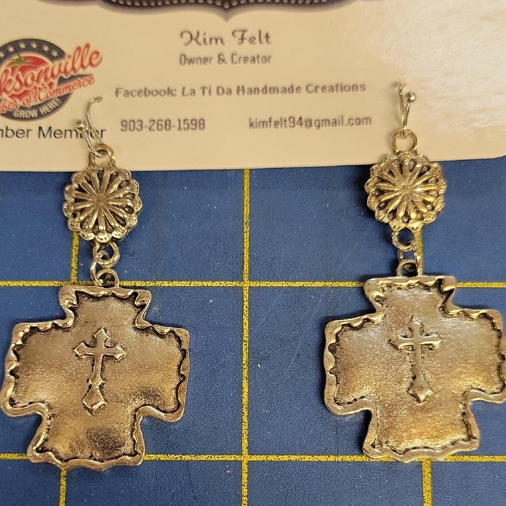 Western Silver Tone Cross 2